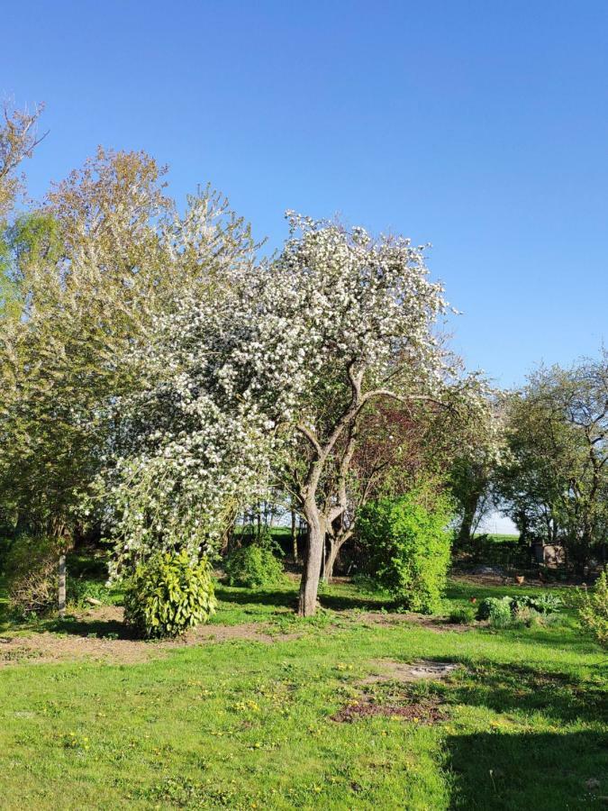 Gite Aische-En-Refail Esterno foto